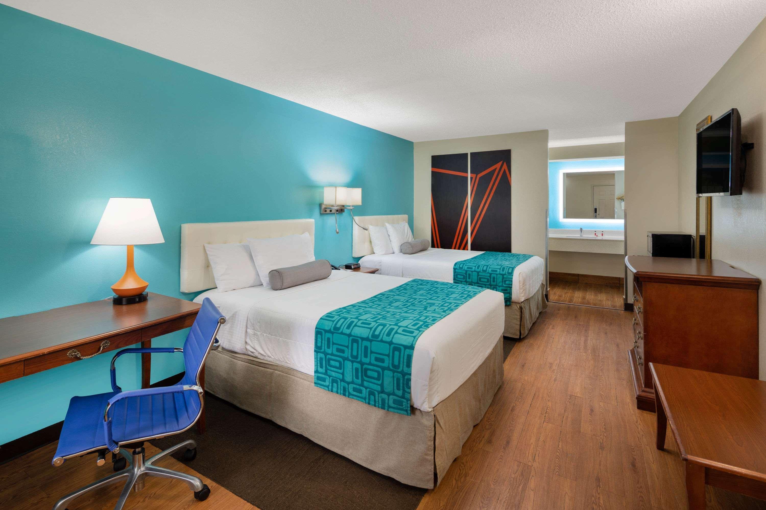 Howard Johnson By Wyndham Savannah Ga Georgetown Buitenkant foto