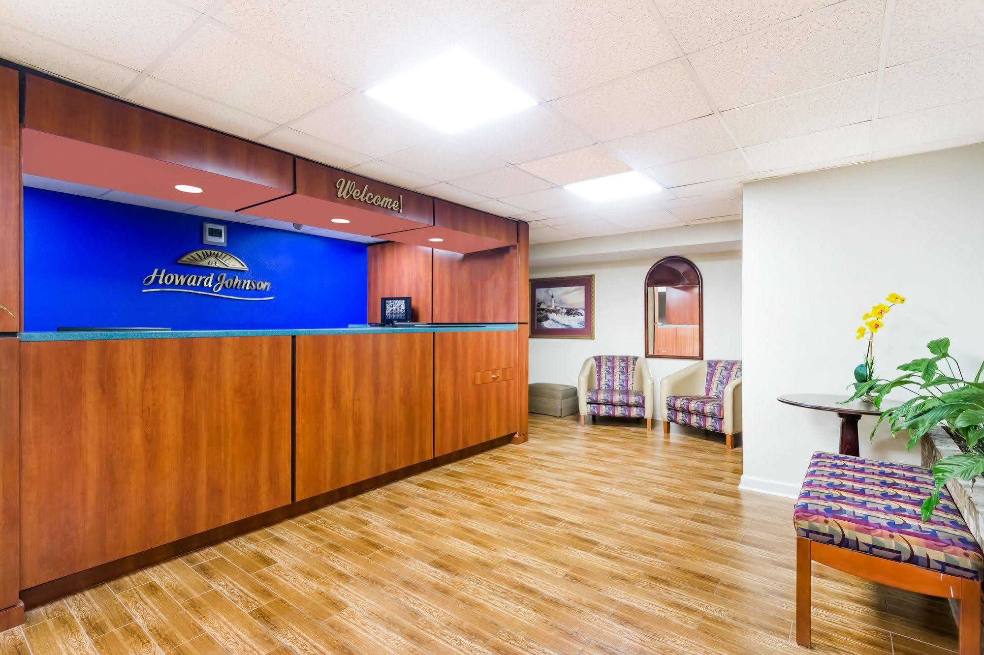 Howard Johnson By Wyndham Savannah Ga Georgetown Buitenkant foto