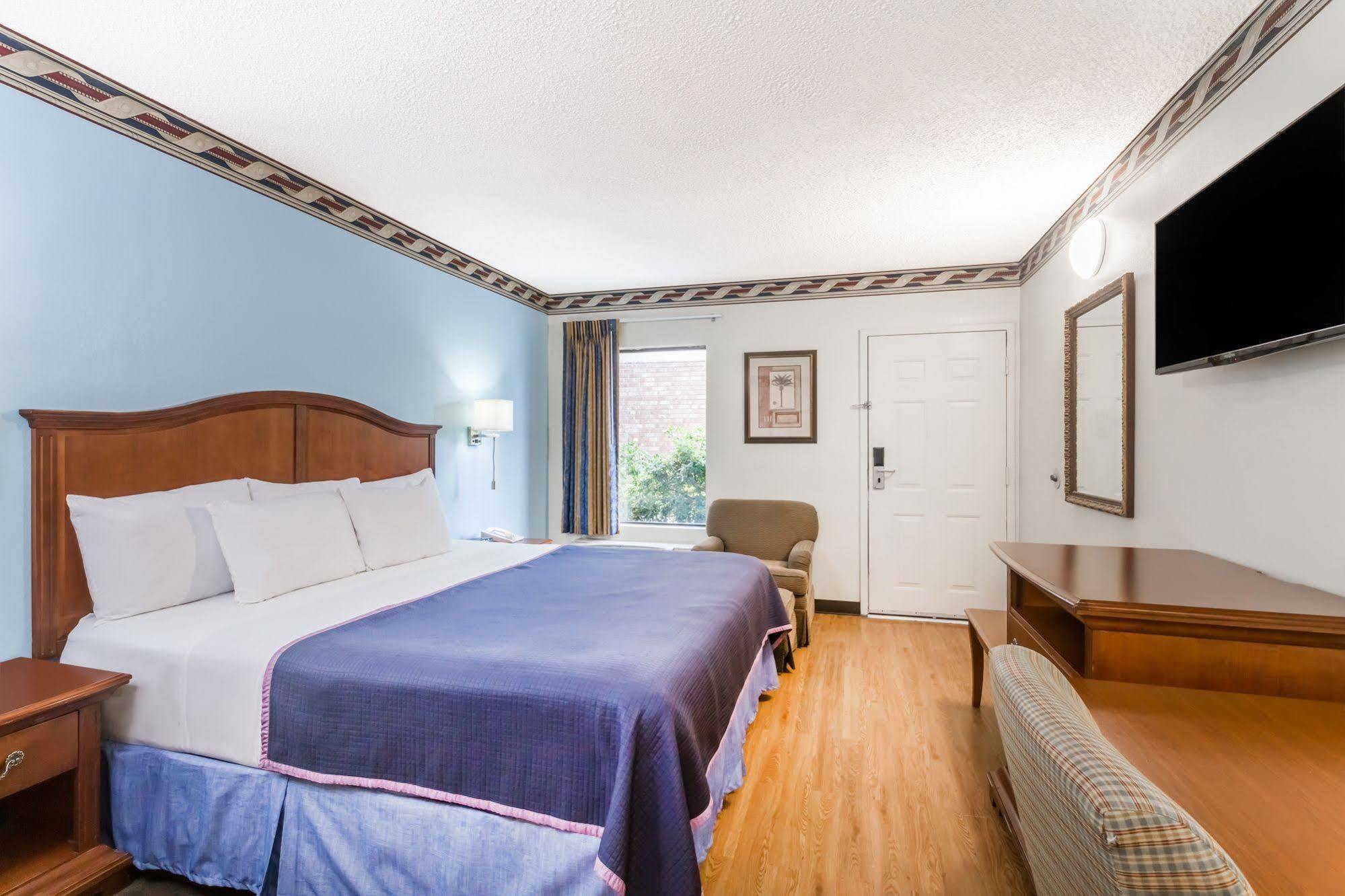 Howard Johnson By Wyndham Savannah Ga Georgetown Buitenkant foto